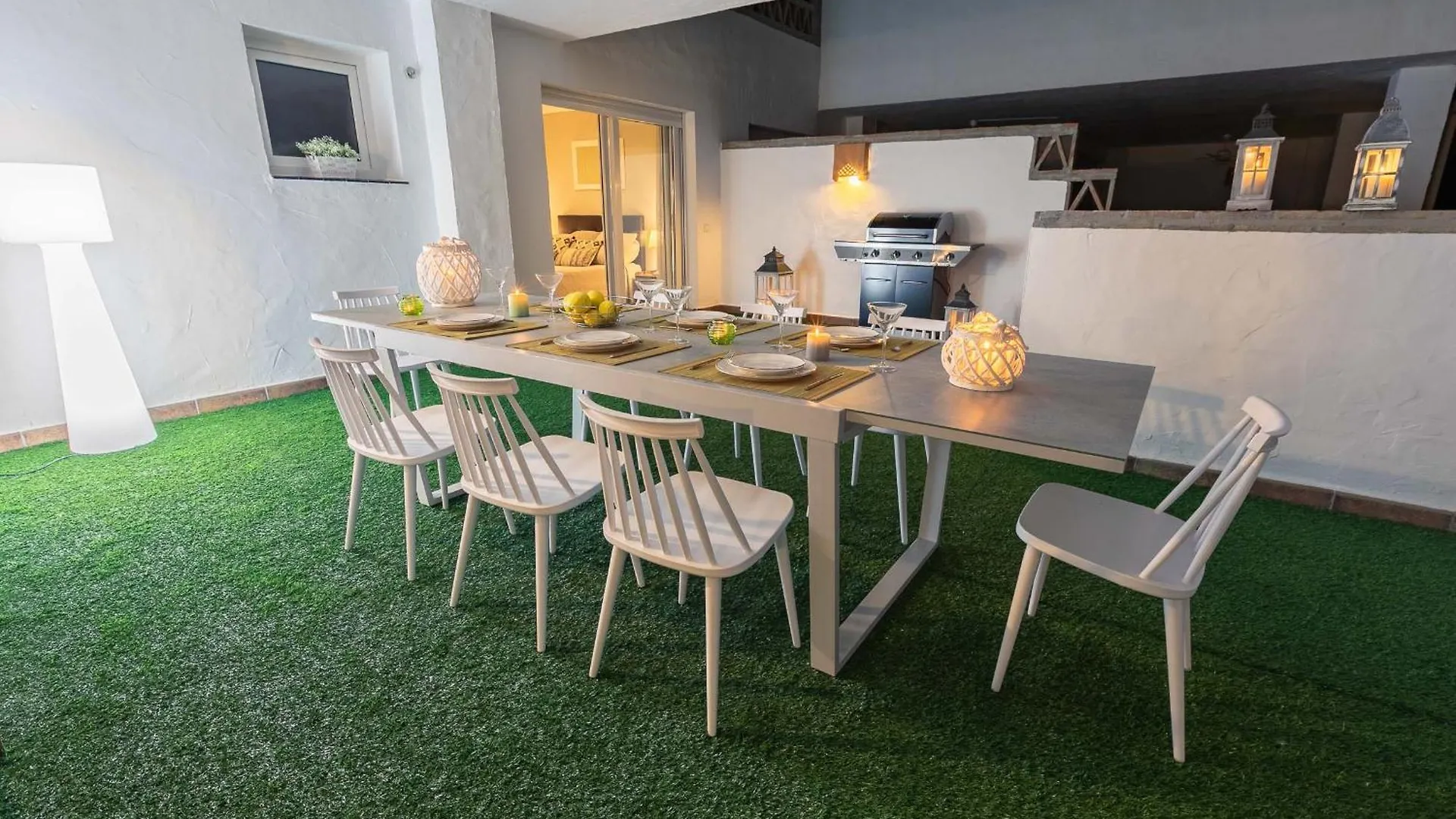 Vacation Marbella I Las Canas Beachfront Haven, Sea View, Jacuzzi, Golden Mile, Duplex Penthouse, 24-7 Security 아파트