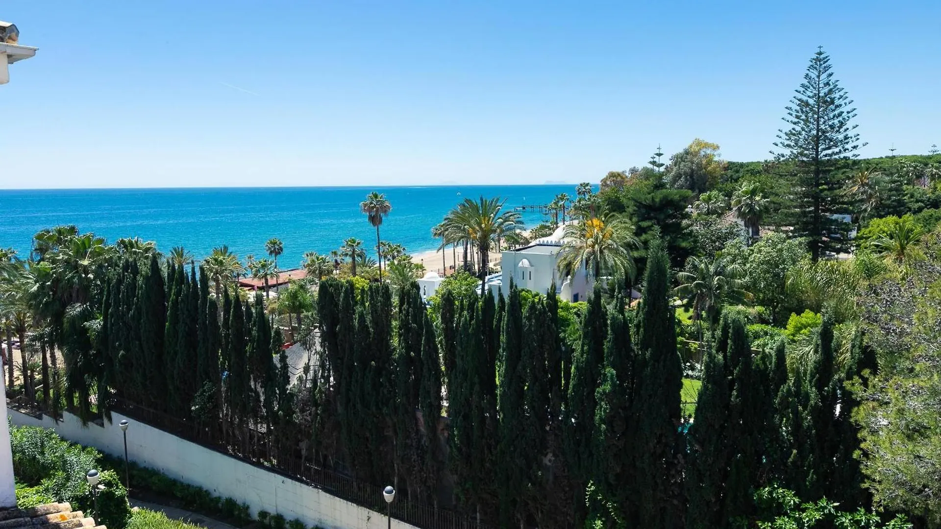 Vacation Marbella I Las Canas Beachfront Haven, Sea View, Jacuzzi, Golden Mile, Duplex Penthouse, 24-7 Security 아파트